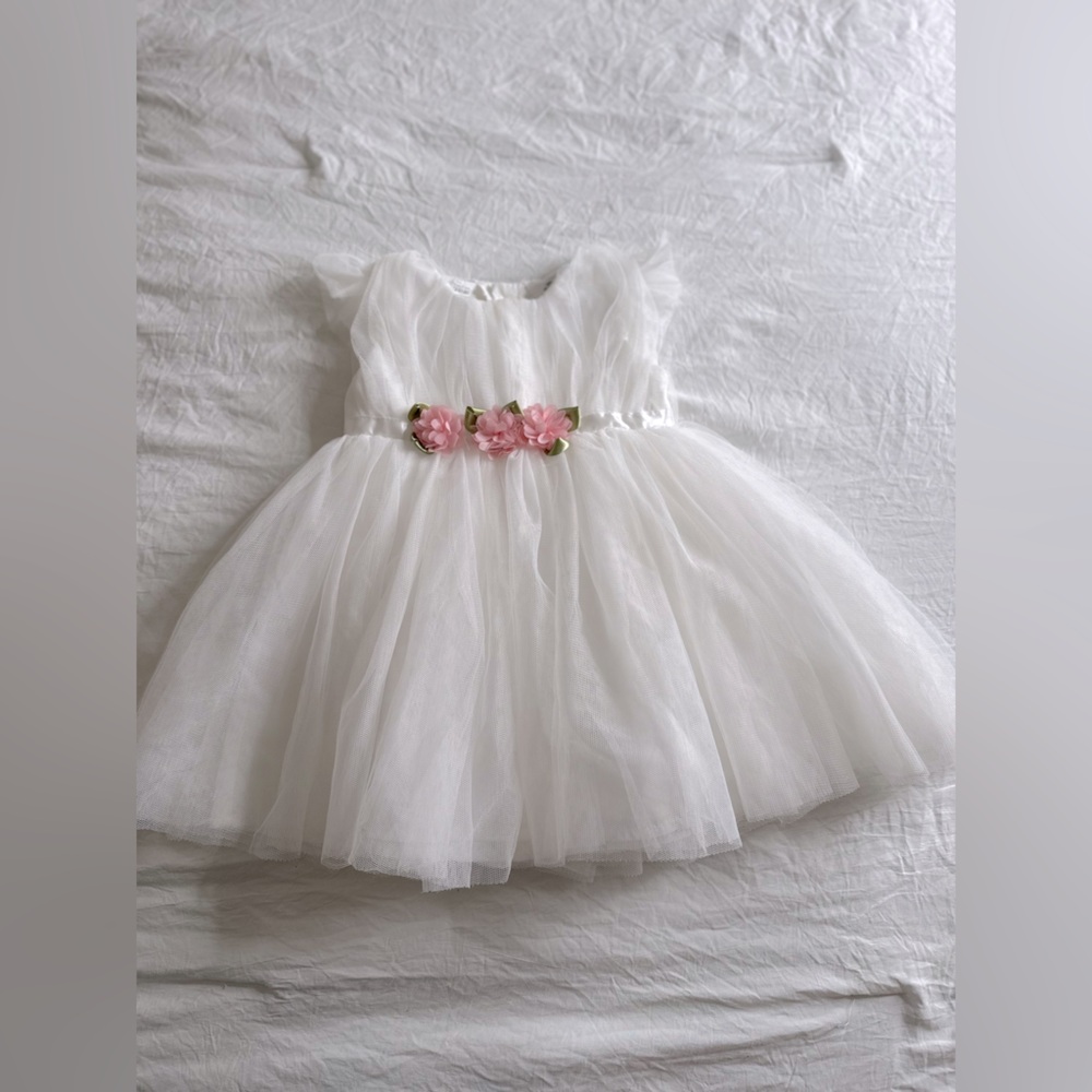 Koala Baby Boutique White Dress size 18 Months
